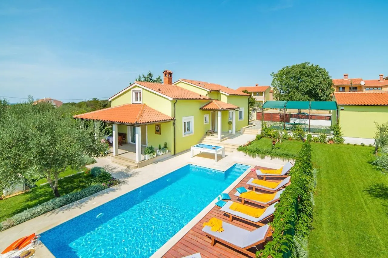 Villa Ladonja By Villa Plus Pula